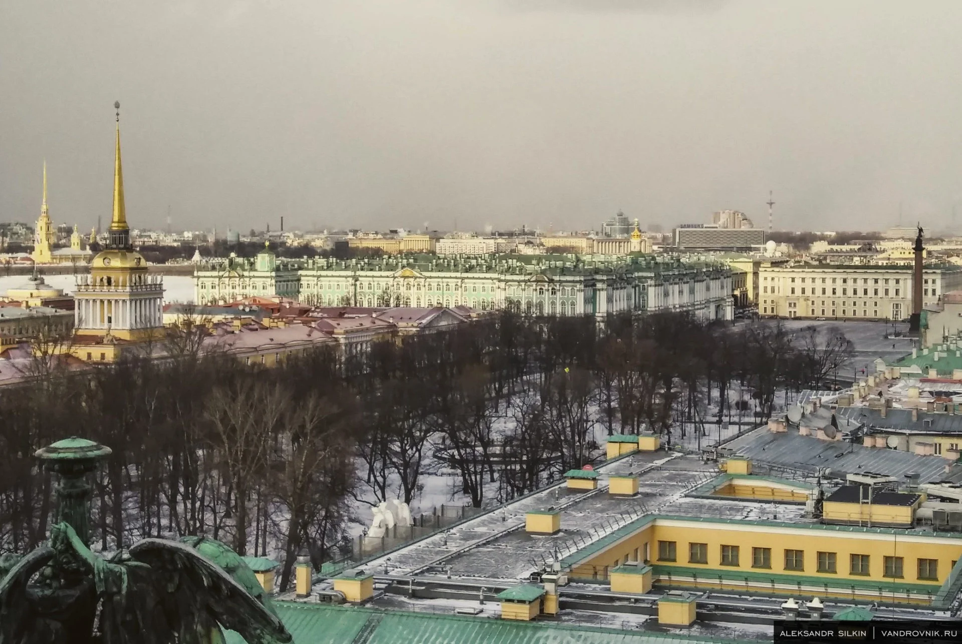 крыши Питера