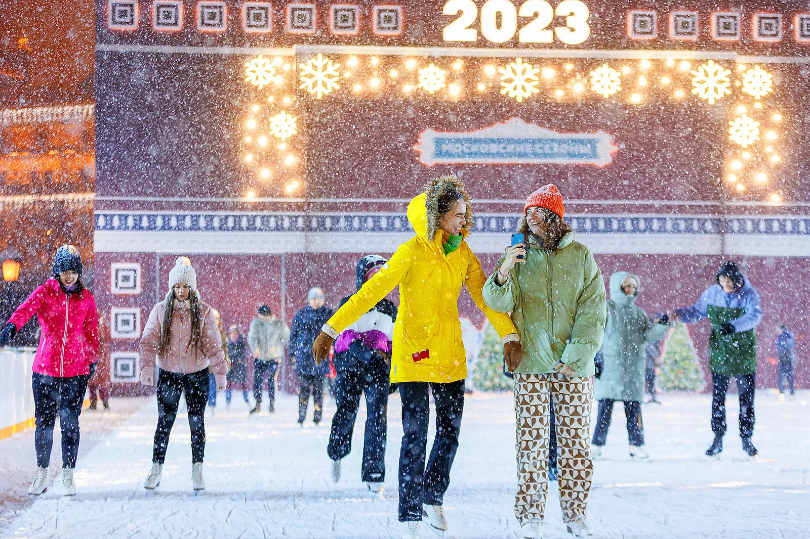 Фото: moscowseasons.com Московские сезоны катки