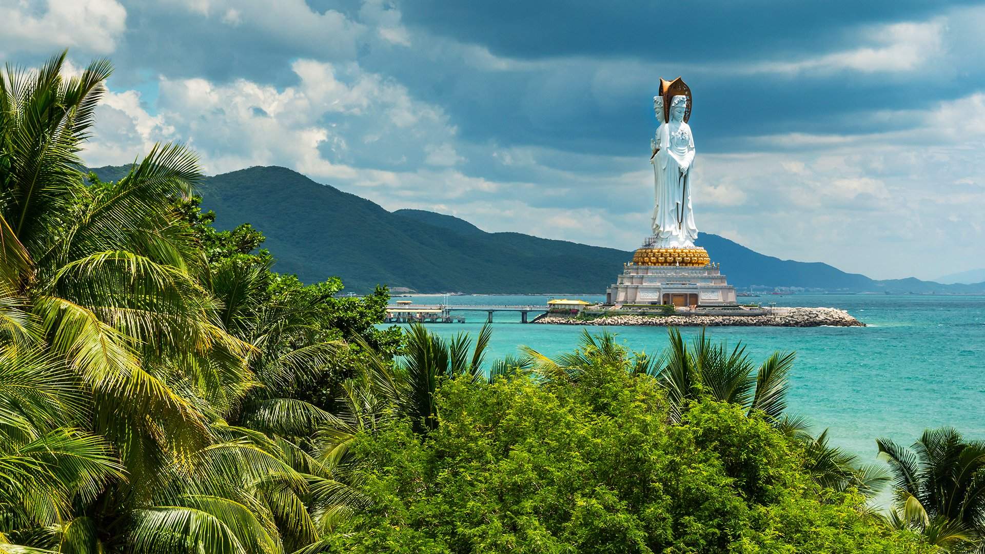 Курортный Китай: краткий путеводитель по острову Хайнань