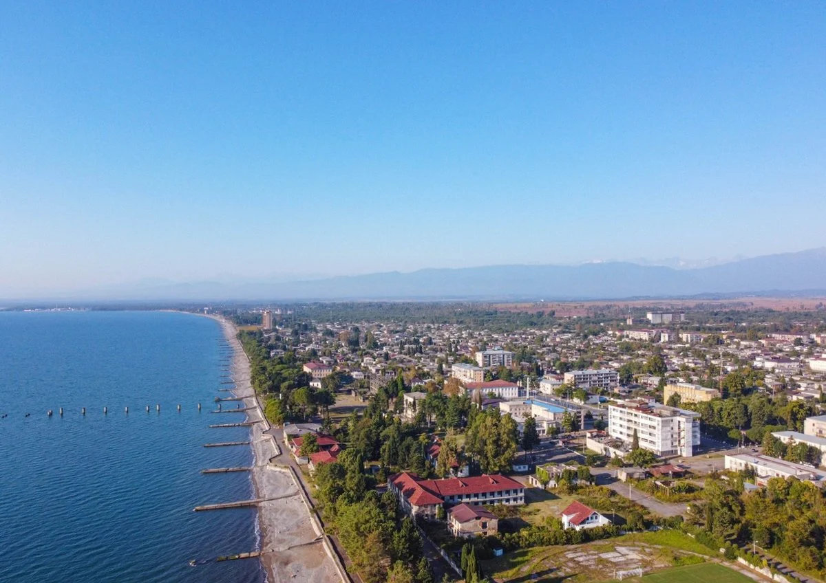 очамчира фото города и пляжа